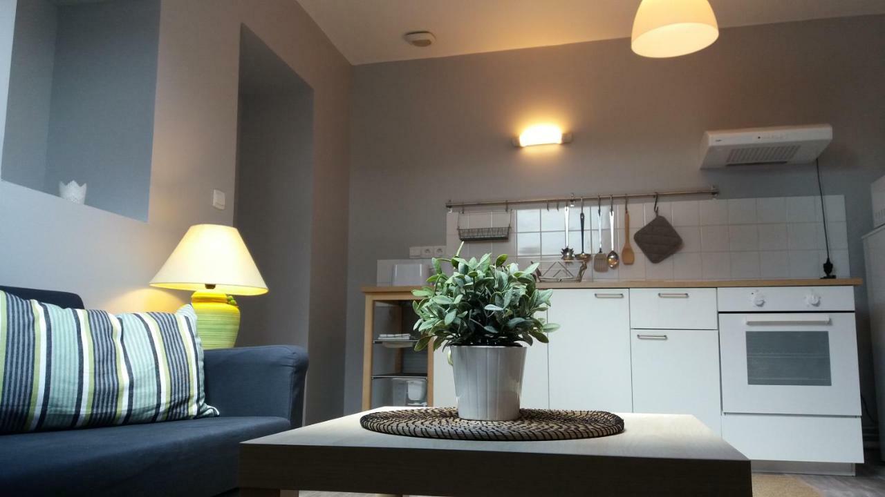 Апартаменты Apt 8 Du Temple Hypercentre & Parking Камбре Экстерьер фото