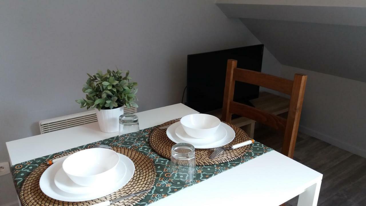 Апартаменты Apt 8 Du Temple Hypercentre & Parking Камбре Экстерьер фото
